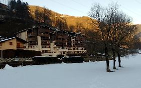 Tout Compris 4 Pers Bg St Maurice Therighthouse